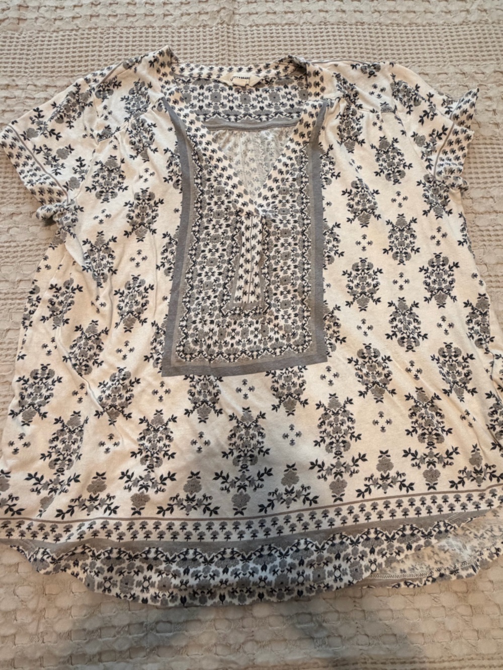 Lucky Brand Women’s Froral Print Short Sleeve Tee, Size L